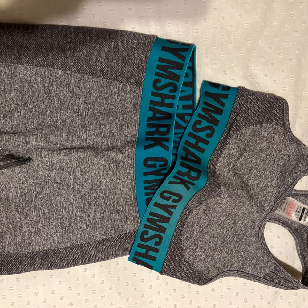 Gymshark set - Picture 4 of 5